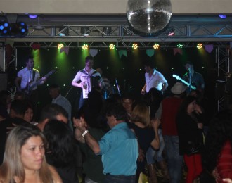 Kalech Clube Dançante